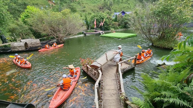 Hình ảnh Khu du lịch Quỷ Núi - 4