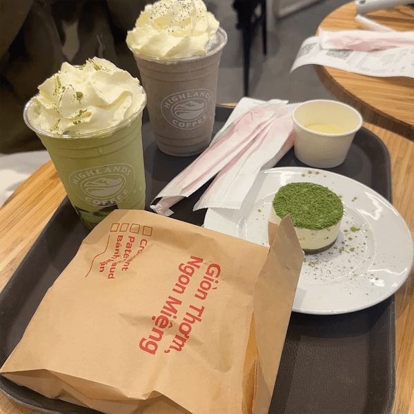 Hình ảnh Highlands Coffee 174 Binh Thuan Tuyen Quang - 4