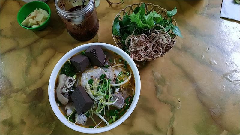 Bún Bò Huế Hà Hoa