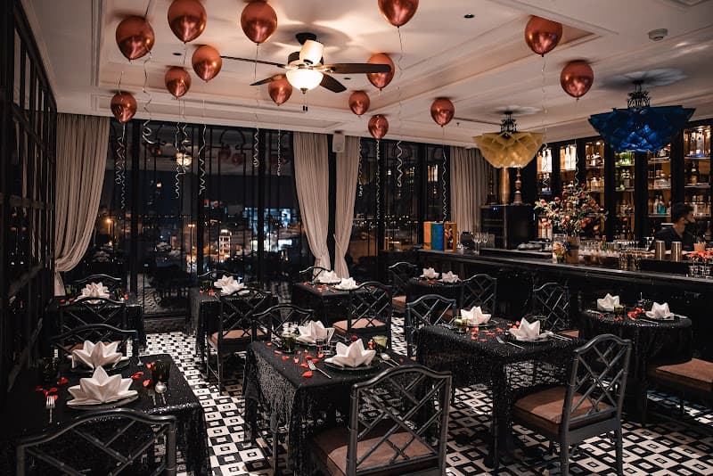 Cloud Nine Restaurant Hanoi