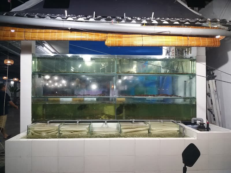Dạ Yến Ngư