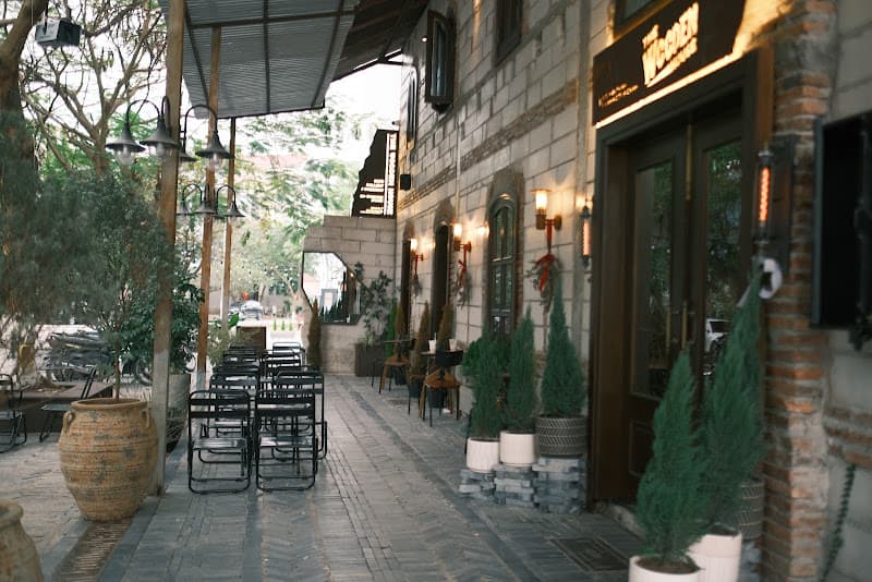 Ảnh bìa The Wooden House