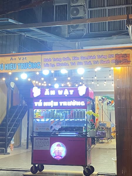 Ăn vặt Tú Hiệu Trưởng - Quận 10