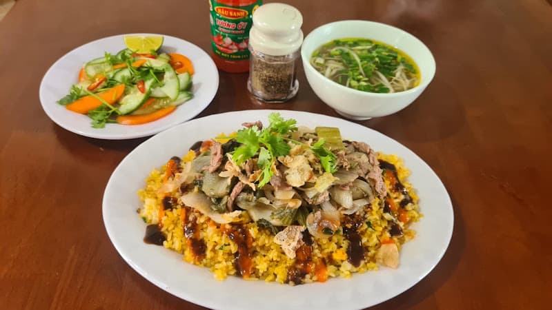 Ảnh bìa PHỞ BÒ GIA TRUYỀN NAM ĐỊNH- phi Long quán