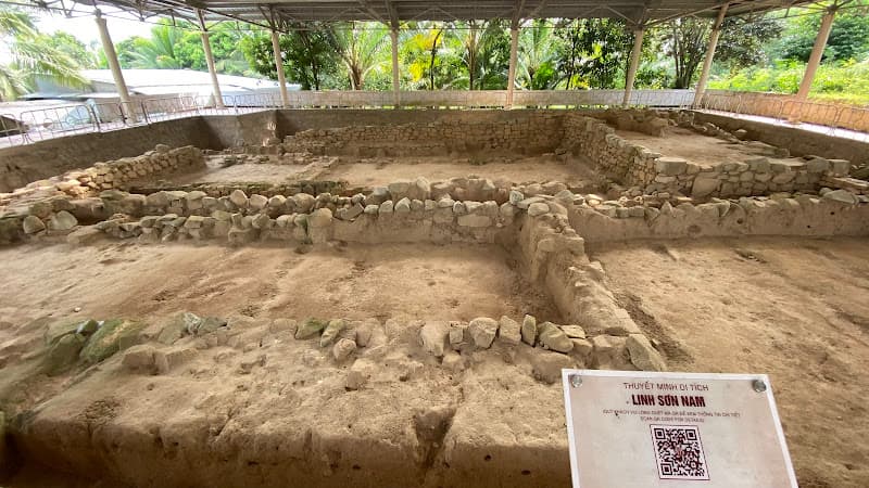Di tích Văn hóa Óc Eo (Di tích Linh Sơn Nam)