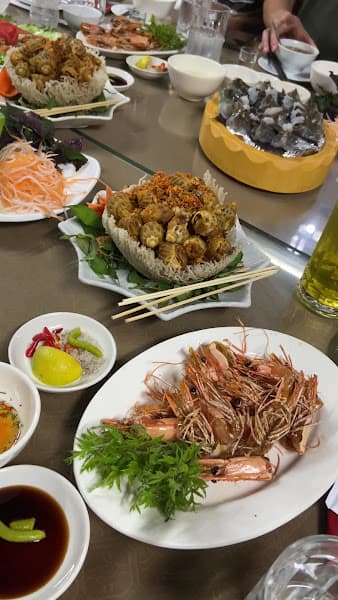 Hình ảnh Nhà hàng Hầm Phố - 4