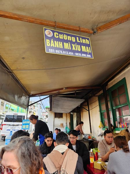 Hình ảnh Bánh mì xíu mại Cuòng Linh - 2