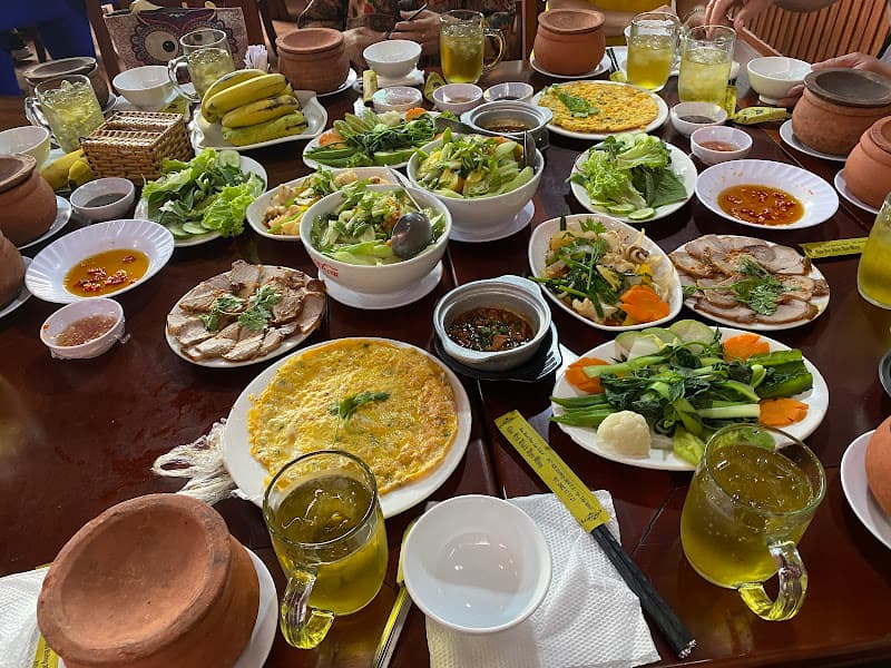 Hình ảnh Nhà hàng Cơm Niêu 242 - 3