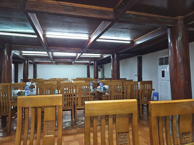 Nhà hàng Hùng Xuyến