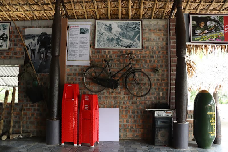 Hình ảnh Nhà Hàng Bom Cơm Ký Ức Trường Sơn - 2