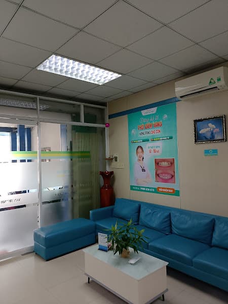 Hình ảnh Phòng Khám Nha Khoa Vạn Thành - CN Định Quán - 6