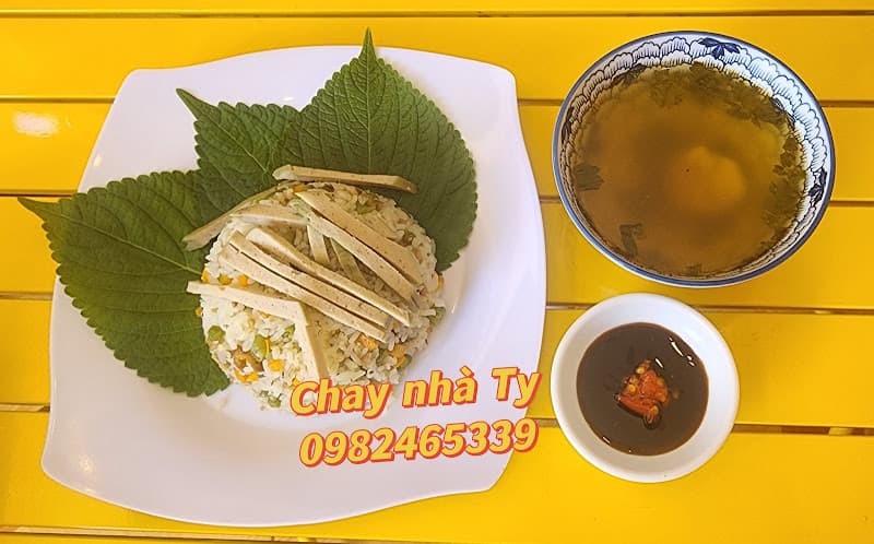 Hình ảnh Chay Nhà Ty - 6