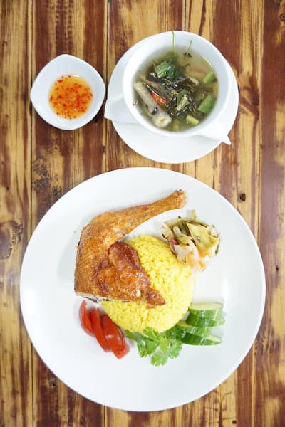 Ảnh bìa Cơm gà xối mỡ AHoàn- 20 Nguyễn Trãi Đông Hà Quảng Trị