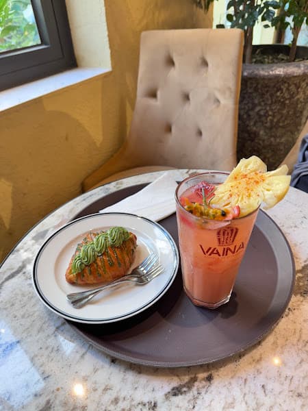 Hình ảnh Vaina Patisserie & Coffee - 4
