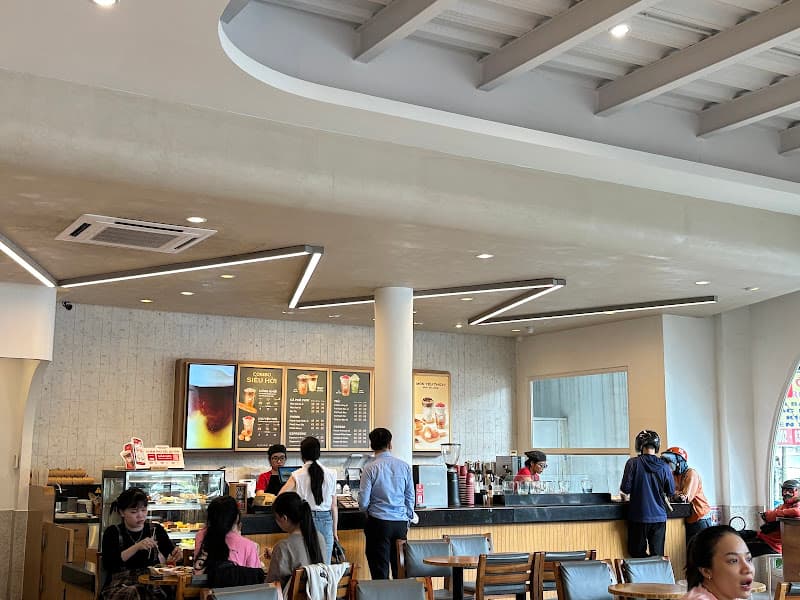 Hình ảnh Highlands Coffee Phan Dinh Phung BH - 3