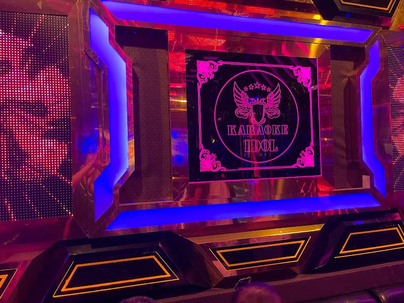 Ảnh bìa Câu Lạc Bộ Karaoke, Bida Idol