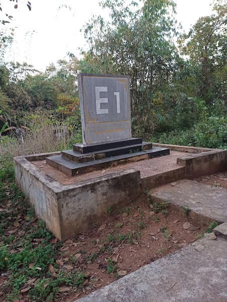 Hình ảnh Di Tích Lịch Sử Đồi E1 - 2