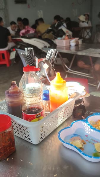 Hình ảnh Hủ tiếu tôm mực - Bánh mì chảo bò, xíu mại - Cơm tấm (Đồ uống/tráng miệng các loại) - 4