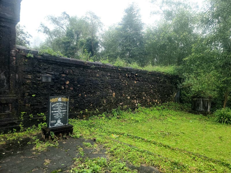 Hình ảnh Lăng TRƯỜNG HƯNG - chúa Nguyễn Phúc Tần - 5