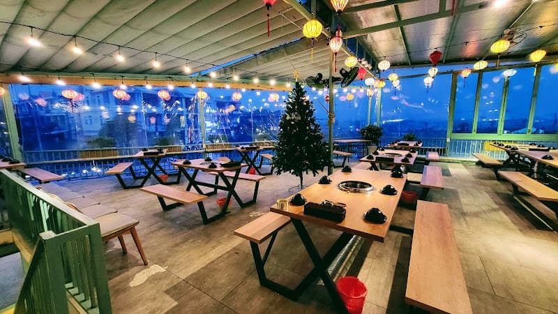 Hình ảnh Lẩu & Nướng Island- Bờ Nam Cầu Thạch Bích - 4