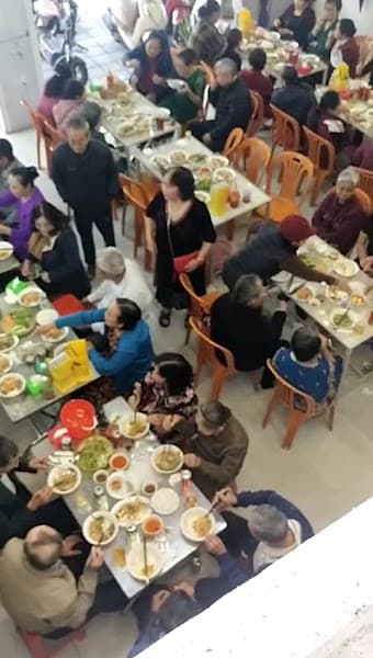 Hình ảnh Quán Cháo Lươn - Lươn niêu- Nem Lụi - Bún Thịt Nướng Hồng Quang + Bánh Bột Lọc 25 Hoàng Diệu ở Quảng Bình - 2