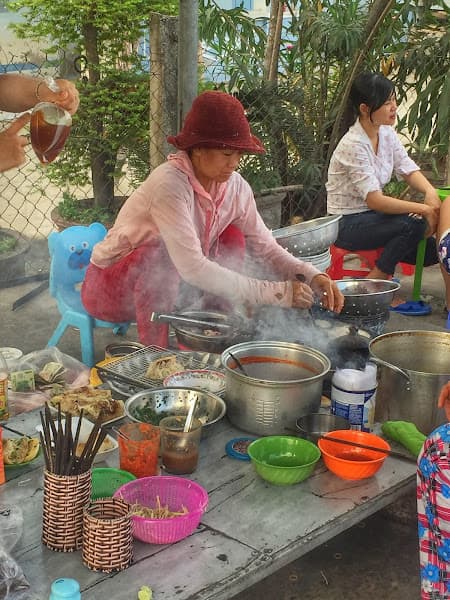 Hình ảnh Bánh căn bánh xèo - 4