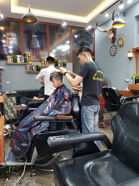 Hình ảnh DŨNG TÂY BARBERSHOP - TÓC NAM BẮC GIANG - 3