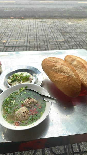 Hình ảnh Bánh mì xíu mại Cô Nhã - 2