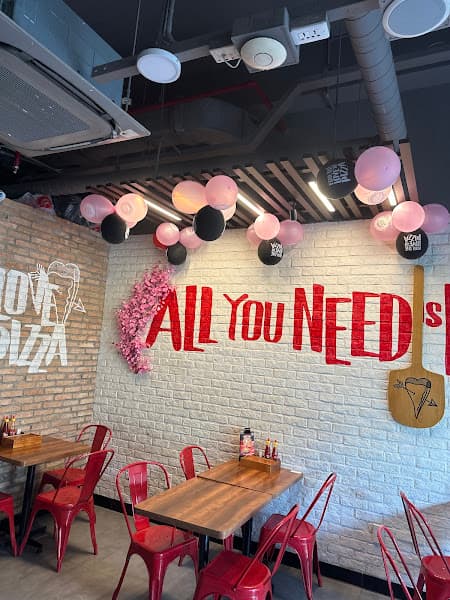 Hình ảnh Pizza Hut Midori Bình Dương - 3