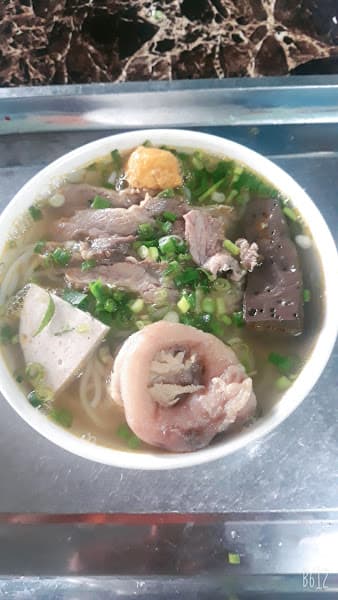 Ảnh bìa Bún bò Huế - Anh Tú