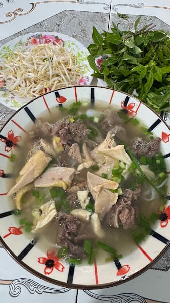 Hình ảnh Quán cơm Thu Hà - 3