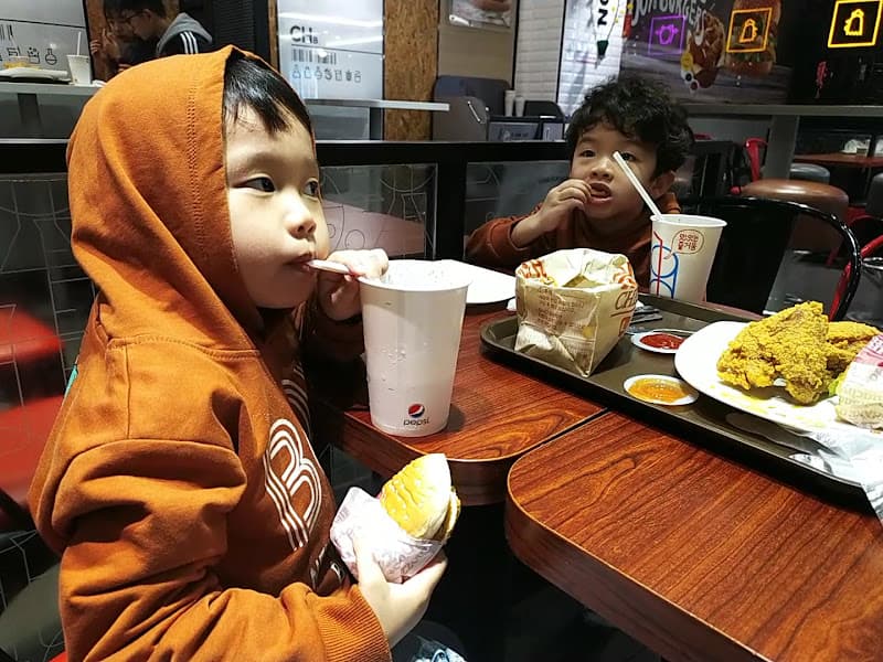 Hình ảnh Lotteria Vincom Sơn La 3F - 6