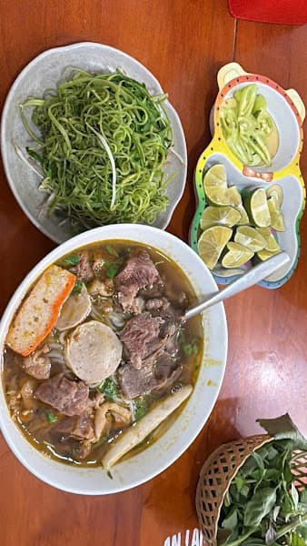 Hình ảnh Quyền 3 bún bò huế - 2
