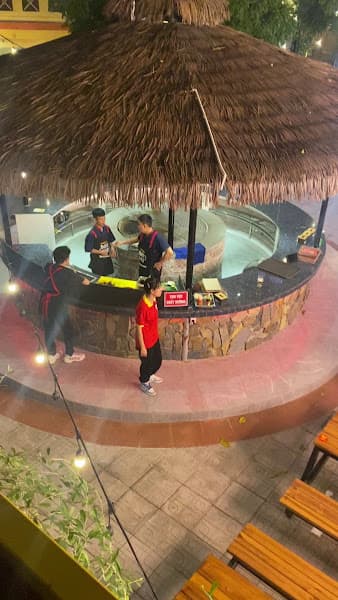 Hình ảnh Nhà Hàng Dân Chủ - 4