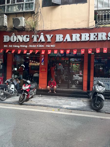 Hình ảnh Đông Tây Barbershop - 92 Hàng Bông - 2