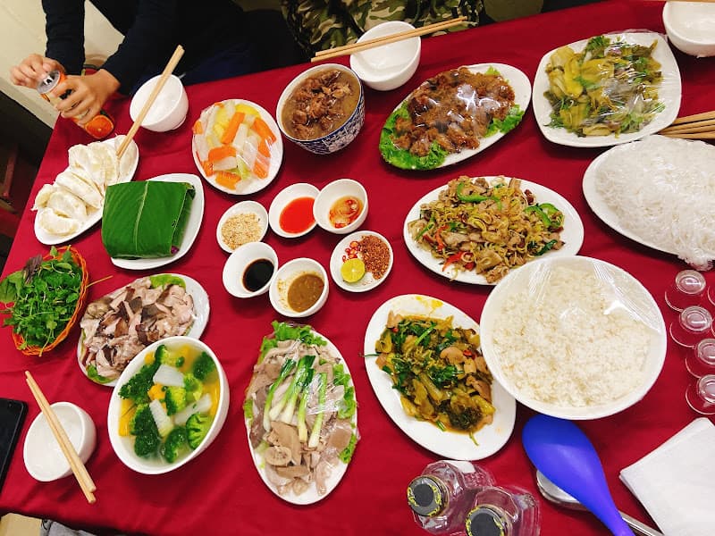 Hình ảnh Nhà Hàng Ăn ( Cơm- Bia- Lẩu - Nướng)+ Ăn sáng(Bún bò huế- Bún Chả hà nội) - 4
