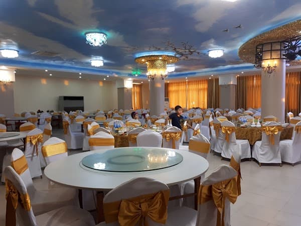 Nhà hàng Tín Nhiệm Big Restaurant