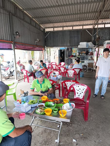 Hình ảnh Bánh mì & xôi mặn cô Út - 3