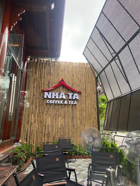 Hình ảnh NHÀ TA COFFEE - 3