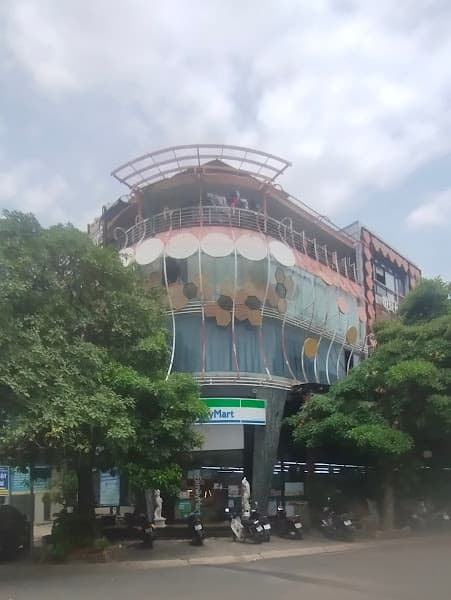 Hình ảnh FamilyMart - 2