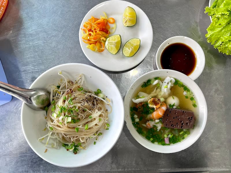 Hình ảnh Hủ Tíu Cây Dừa - 3