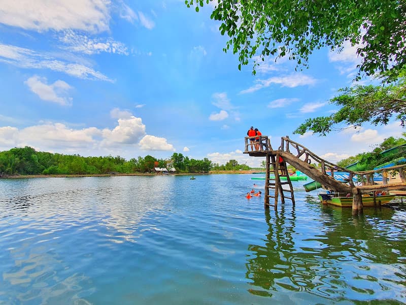 Hình ảnh Khu du lịch Sinh Thái Bò Cạp Vàng - 3