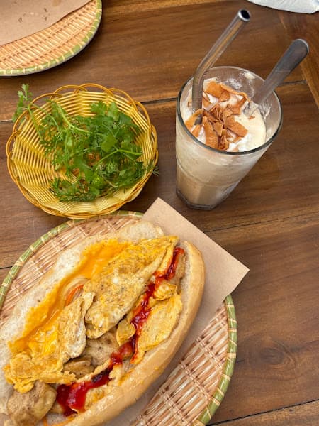 Hình ảnh Banh mi Hanoi * All day breakfast | Vegetarian | Healthy food & Drink - 2