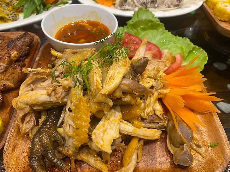 Hình ảnh Nhà hàng hầm rượu Long Xuyên - 4