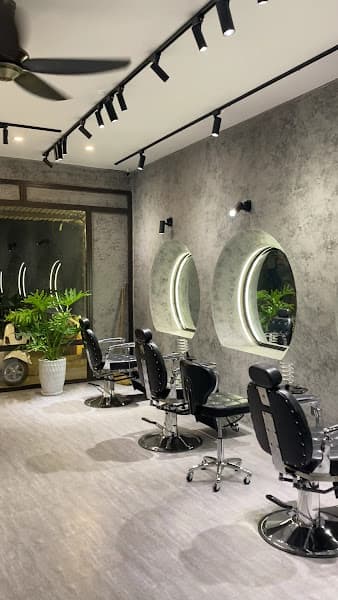 Hình ảnh Tiệm Cuts Hair - 3