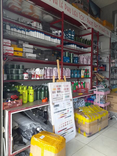 Hình ảnh Phụ liệu tóc , mi, Nail mỹ phẩm khiêm loan - 3