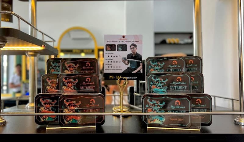 Hình ảnh Mr. BỰ barber shop - 3