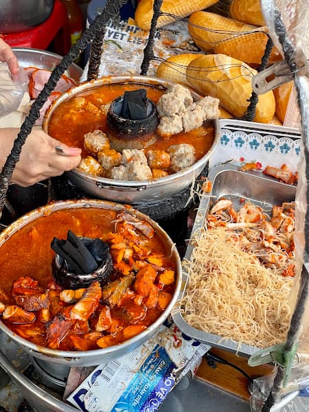 Ảnh bìa Gánh bánh mì xíu mại