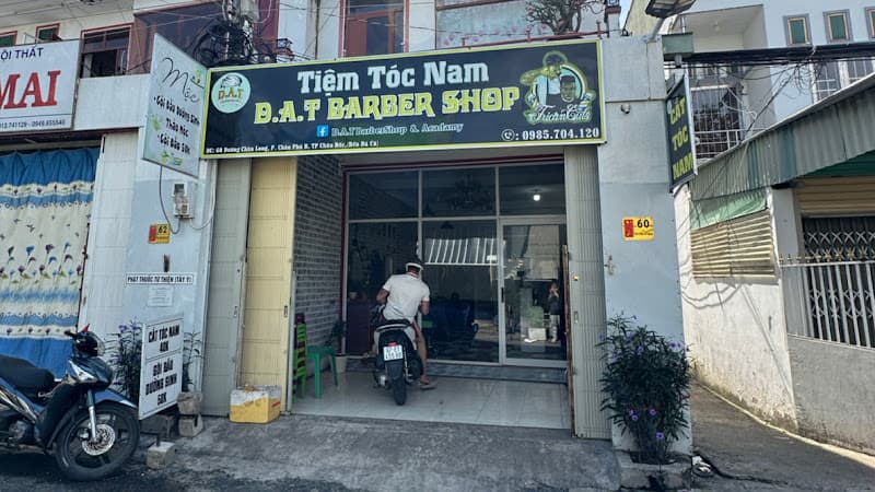 Hình ảnh D.A.T BarberShop (Cắt Tóc Nam & Gội Đầu Dưỡng Sinh) - 4