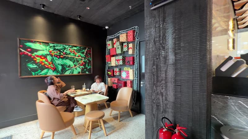 Hình ảnh Starbucks Reserve Diamond Plaza Hồ Chí Minh - 4